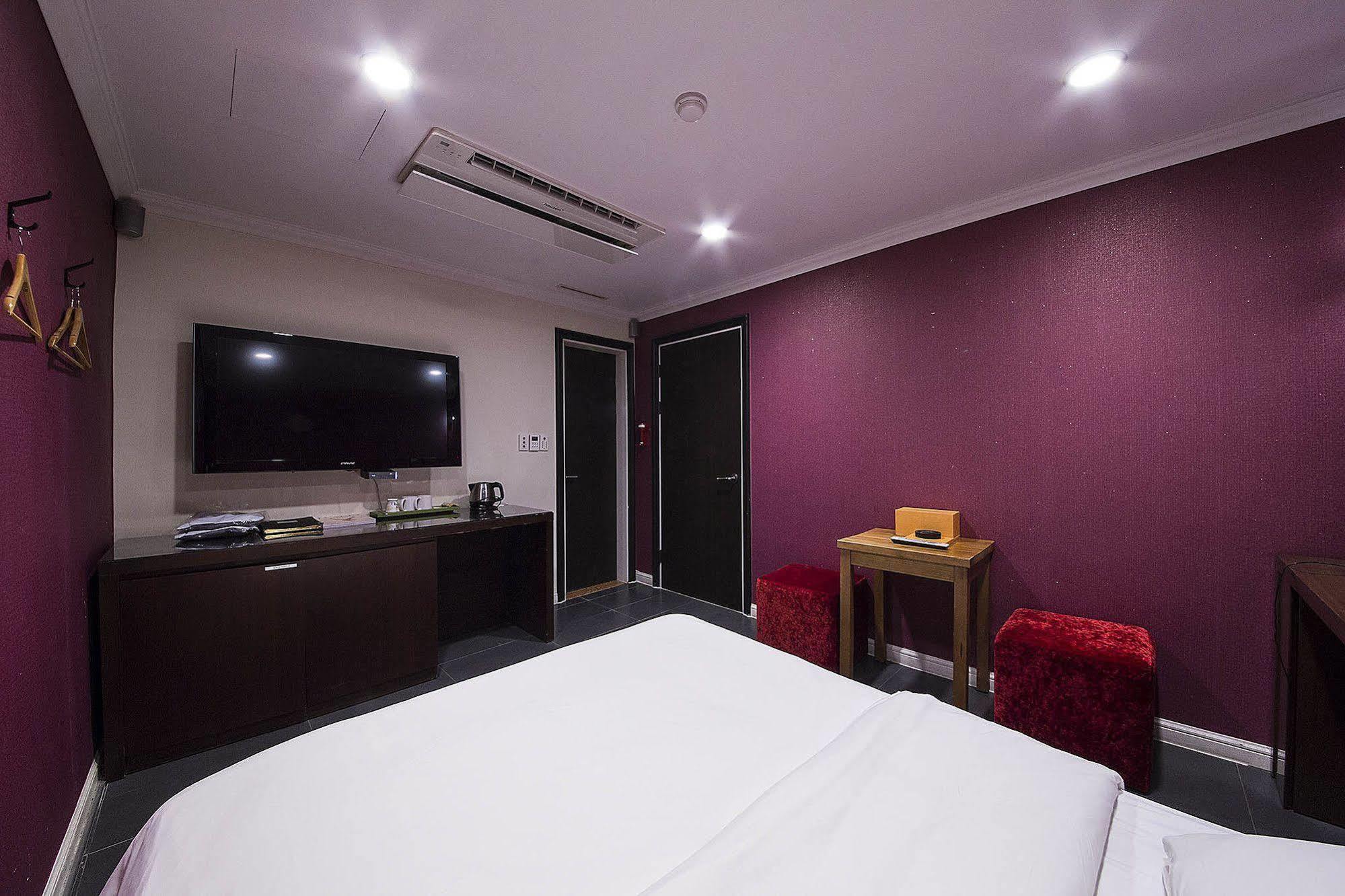 Mate Hotel Seoul 金浦 外观 照片
