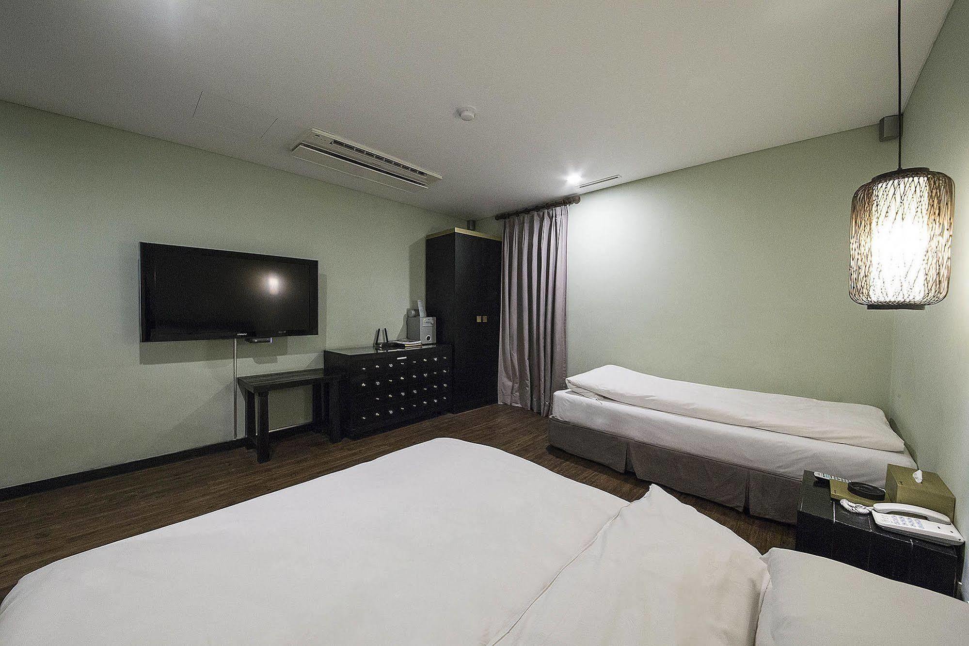 Mate Hotel Seoul 金浦 外观 照片