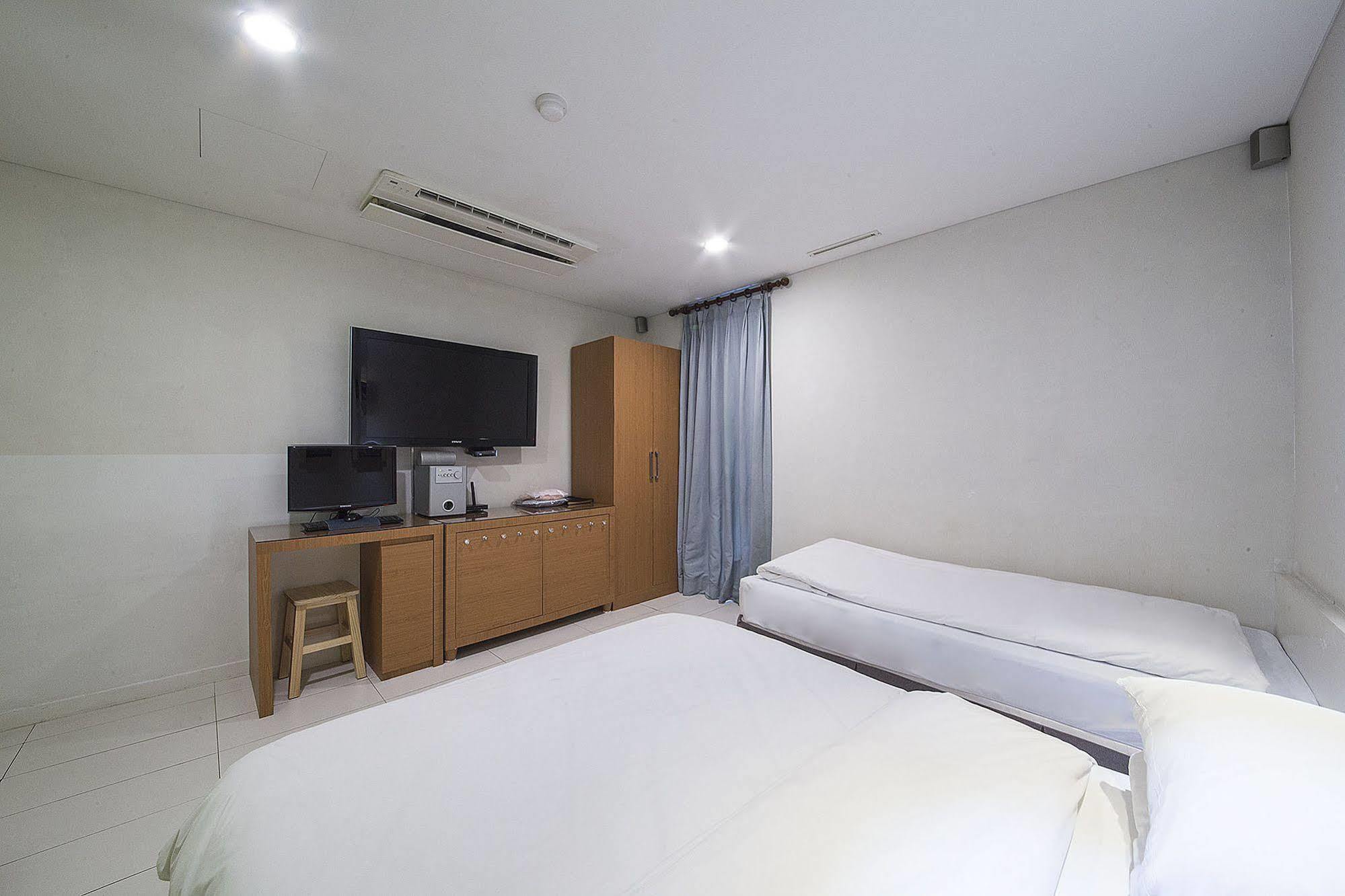 Mate Hotel Seoul 金浦 外观 照片